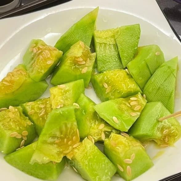 Emerald No. 2 Sweet Melon - View 7